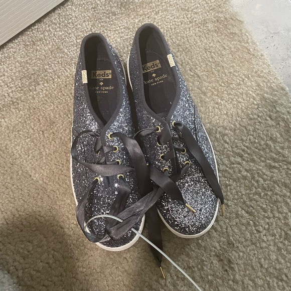 Kate spade keds - Picture 1 of 3